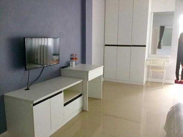 Oyo 75389 Pandora House Hotell Pattaya Exteriör bild